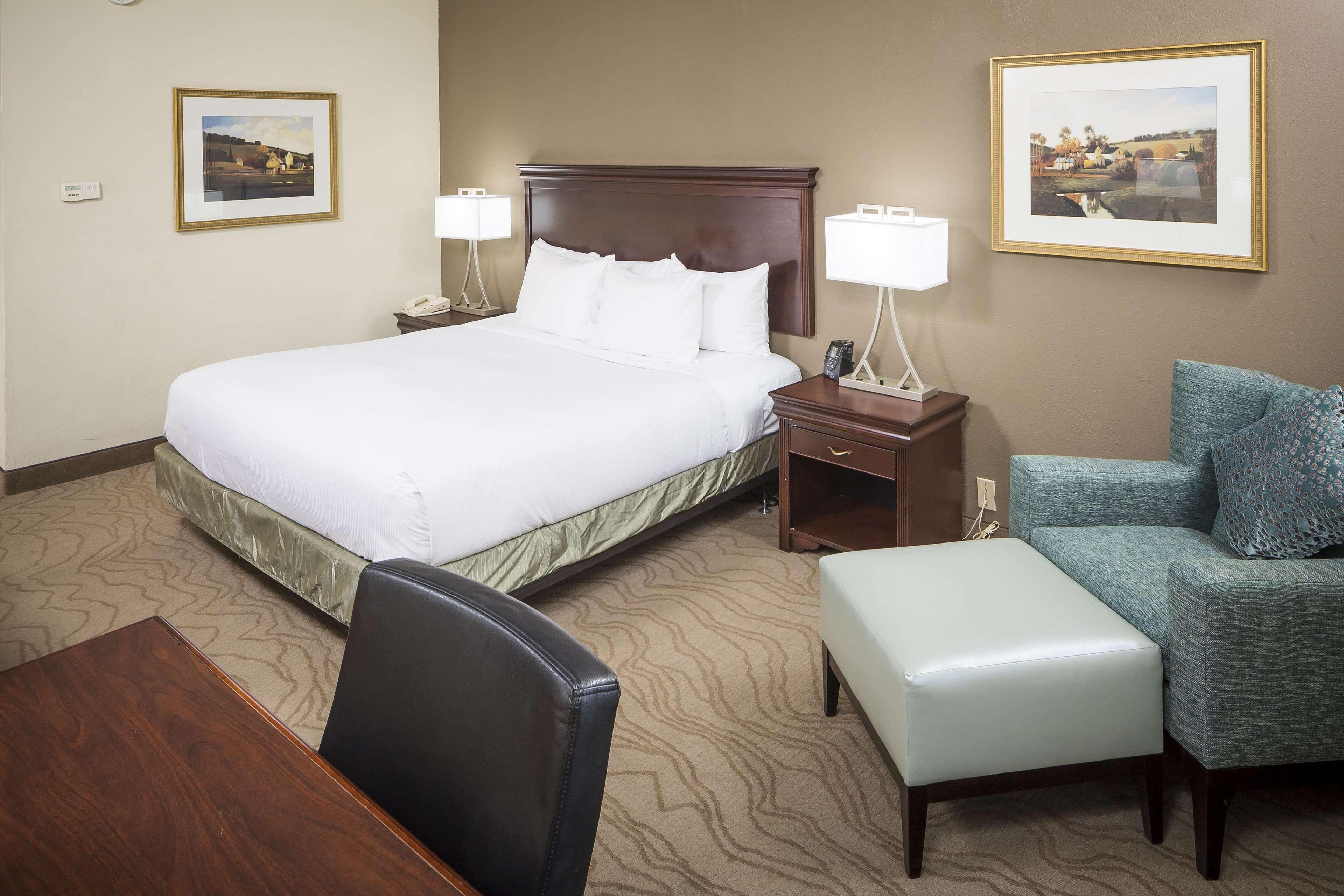 Envision Hotel & Conference Center Mansfield-Foxboro Extérieur photo