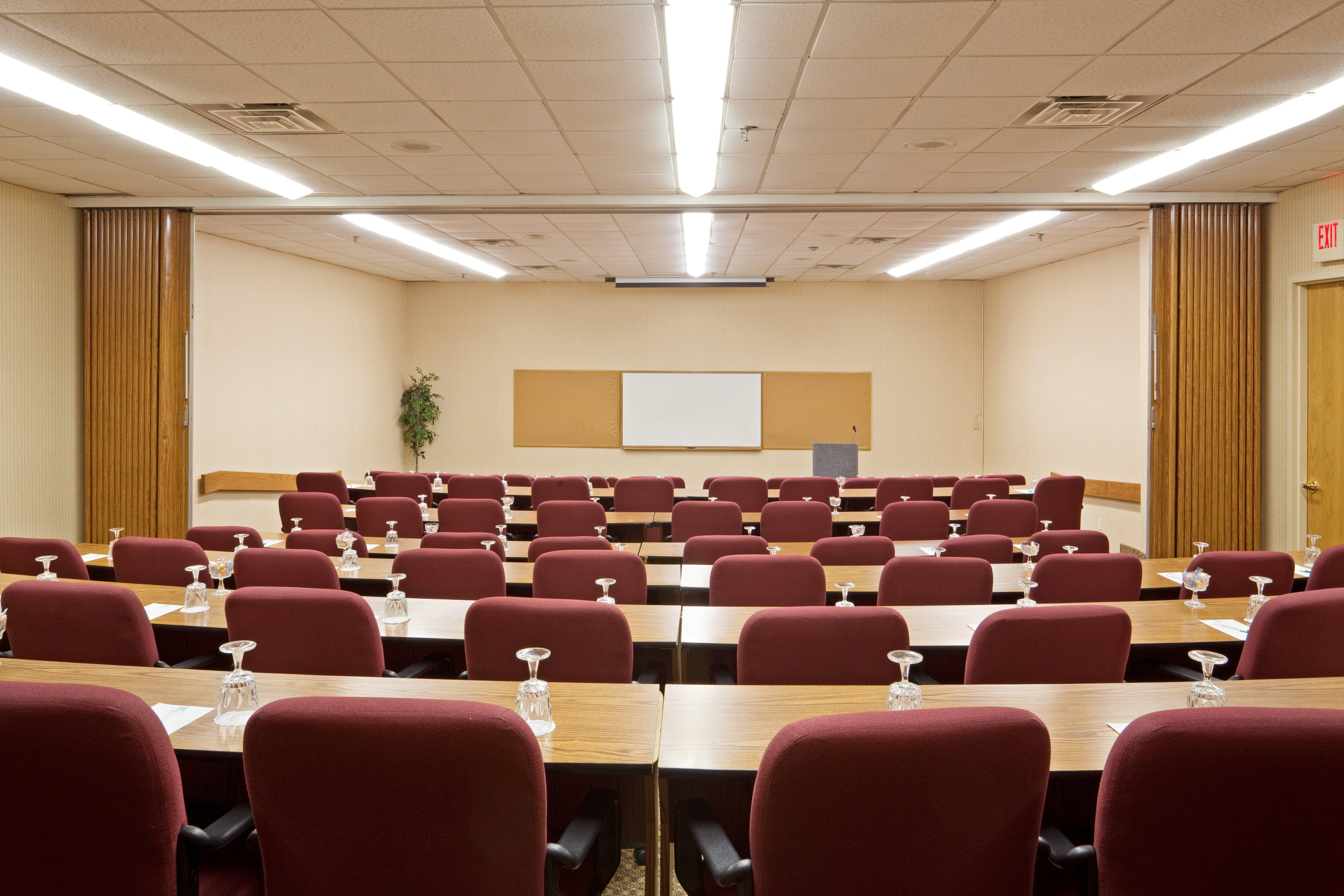Envision Hotel & Conference Center Mansfield-Foxboro Extérieur photo